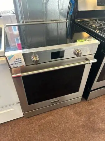 Frigidaire Professional Induction Stove in Stainless Steel
