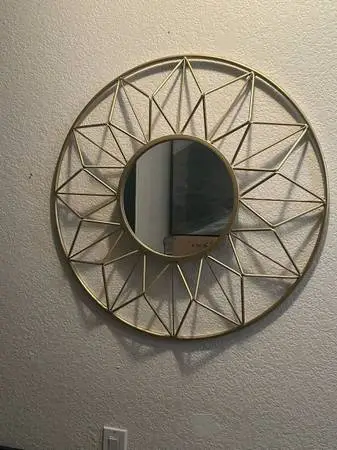 NICE NEW STYLISH GOLD COLOR RETRO METAL MIRROR