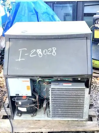 Manitowoc Undercounter Ice Maker Cube Machine - 280 Pounds