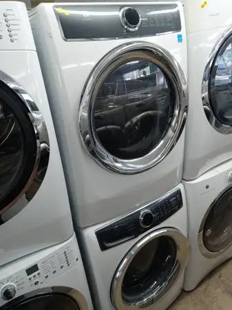 ★Electrolux stackable front load washer and dryer set