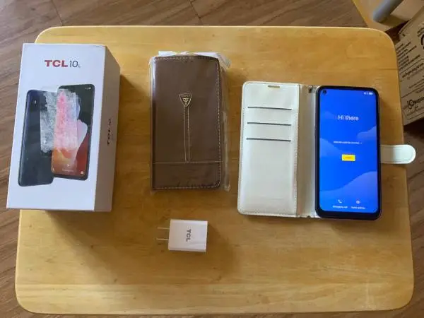 TCL 10L