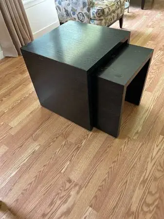 RALPH LAUREN NESTING TABLE