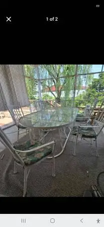 Out soor table & chairs