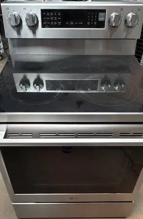 New washer,refrigerator,stove,dryer,stackable washer and dryer
