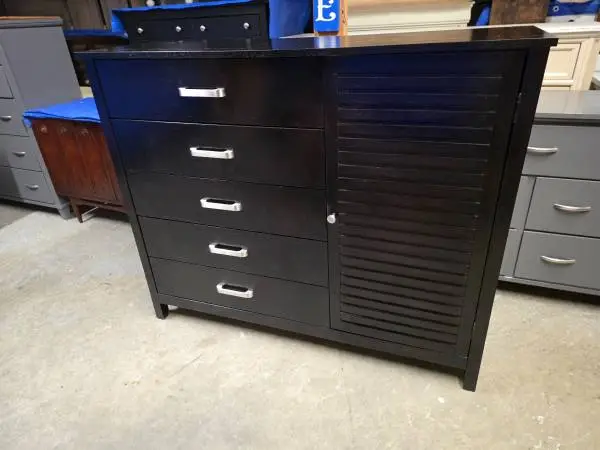 Modern Dark Espresso 5 Drawer Dresser with Large Door