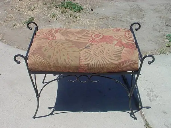 metal frame bench upholstered seat