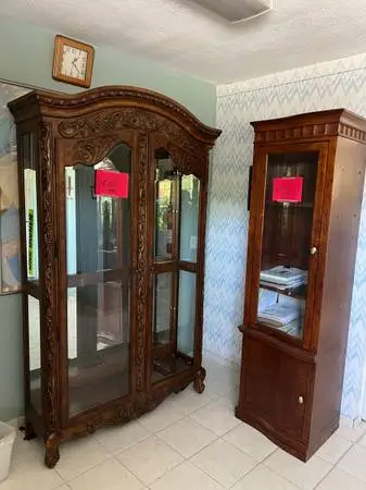 2 PIECES OLD FURNITURE
