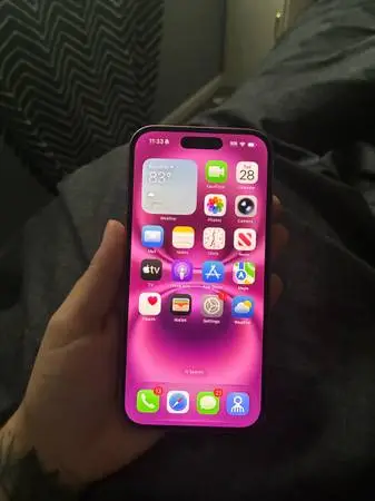 Pink iphone 16