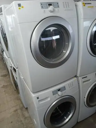 ★Kenmore stackable front load washer and dryer set