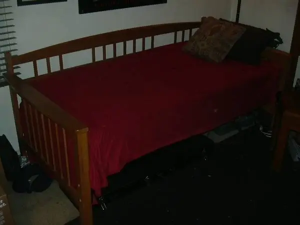 Trundle Bed