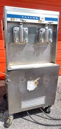 Taylor Classic 2 Flavor Ice Cream Machine