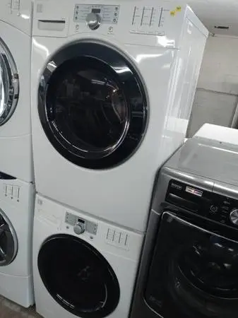 ★Kenmore stackable front load washer and dryer set