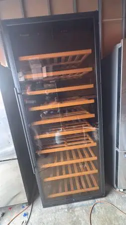 Wine cooler  150 bottles