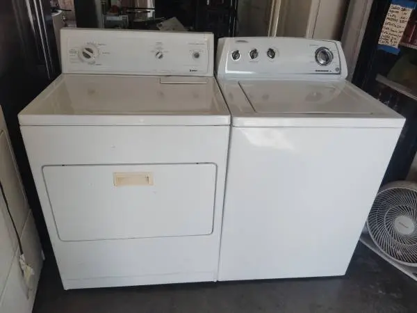 Whirlpool washer and gas dryer