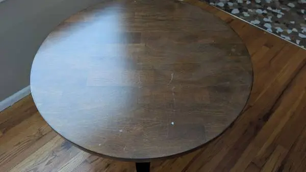 Round table