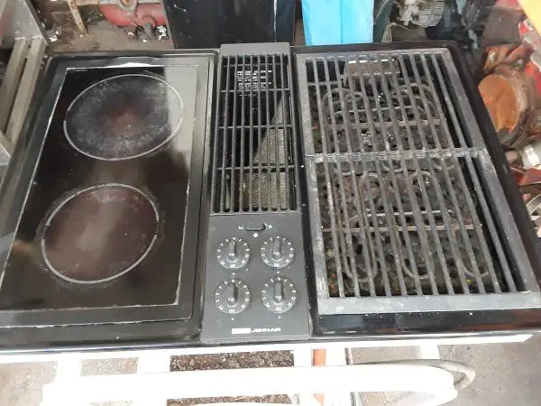Jenn Air Downdraft Electric Range/Grill/Griddle