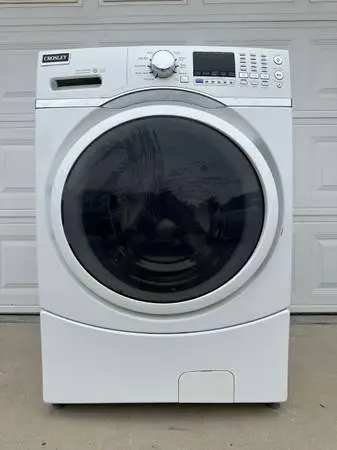 Large GE Capacity Clothes Washer