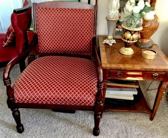 Various awesome accent CHAIRS - PLUS lounge/ side/ dining chairs.