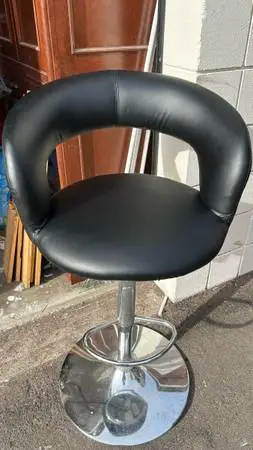 1 Bar stool faux leather swivel adjustable height H24”~H30”(address in descr