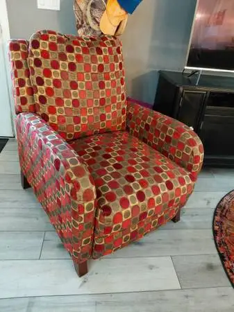 Reclining Chairs