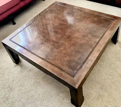 Mid century modern coffee table - Milo Baughman stylish