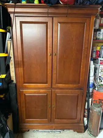 Armoire