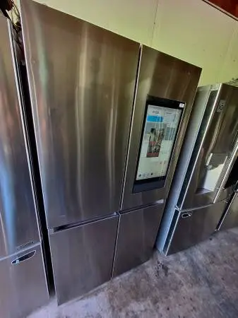 Refrigerator Samsung Family Hub Four Door