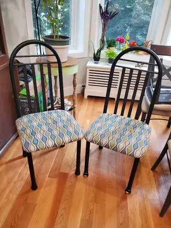 ***recliner and all assortment  of chairs singles mod vintage P*