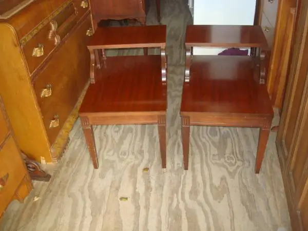 pair 2 tier end tables