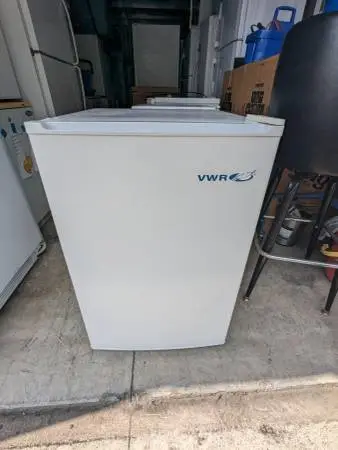 Microwave and Fridge