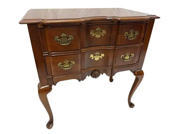 Queen Anne Style Blockfront Lowboy Chest Cabinet w Cabriole Legs Brass