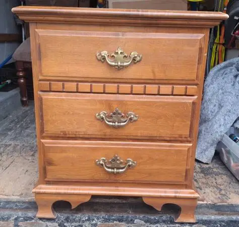 Night Stand. Vintage Solid Wood 3 Drawer Moosehead Night Stand