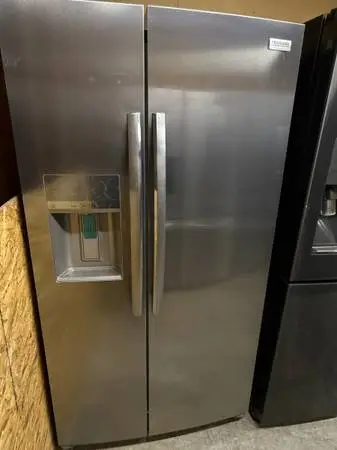 New Refrigerator Side By Side Frigidaire