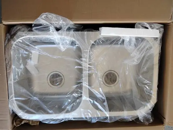 NEW 16 GA STAINLESS STEEL KITCHEN SINK 50-50 SPLIT NIB READ