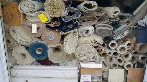 Carpet,Tile,Wood,Vinyl,Plank,Install,Repair,Remove,Refinishing Pro