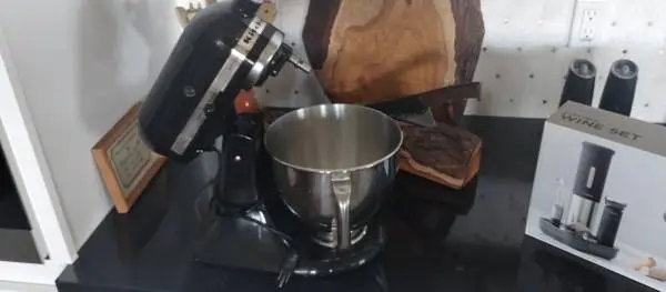 Kitchen Aid Artisan Mixer