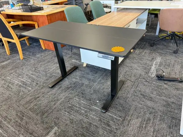 Brand NEW 48Wx24D Height Adjustable Desk Black - Stock in Hand