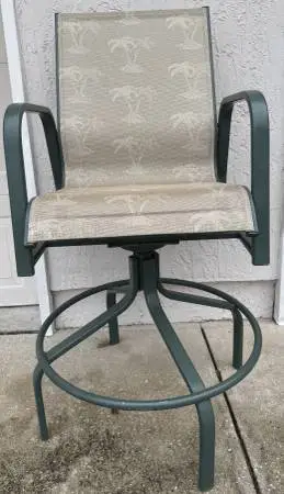 Captain’s Chair - Barstool Chair with Back
