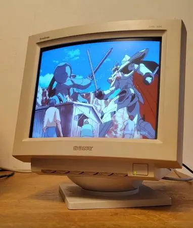 1995 Sony Trinitron 14 CRT VGA Monitor