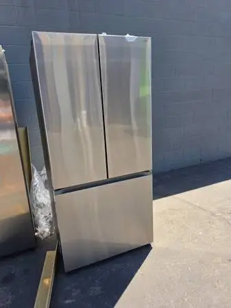 New samsung 33 beverage center compact refrigerator