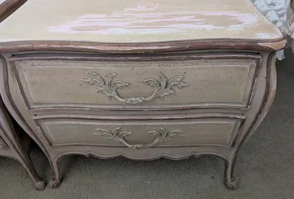 French country Provencial Nightstand Commode Vntg Fine Furniture
