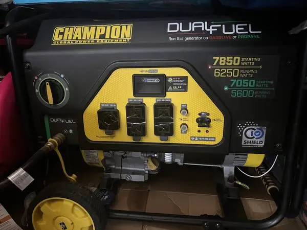 Champion 6250W Dual Fuel Portable Generator (Model #100592) – Like New