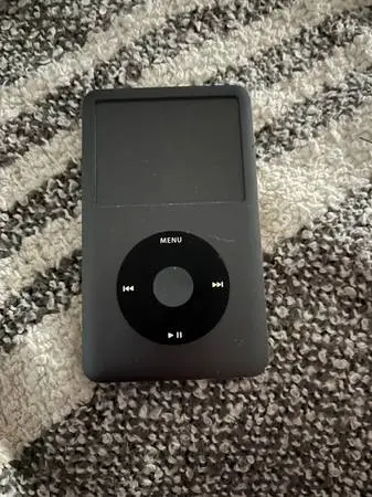 Apple iPod Classic 7th Generation Black 160GB