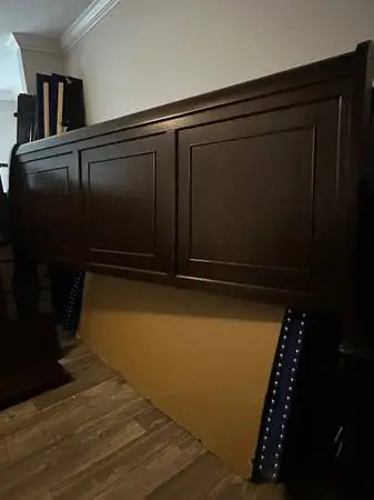 King size mahogany bedroom frame and dresser