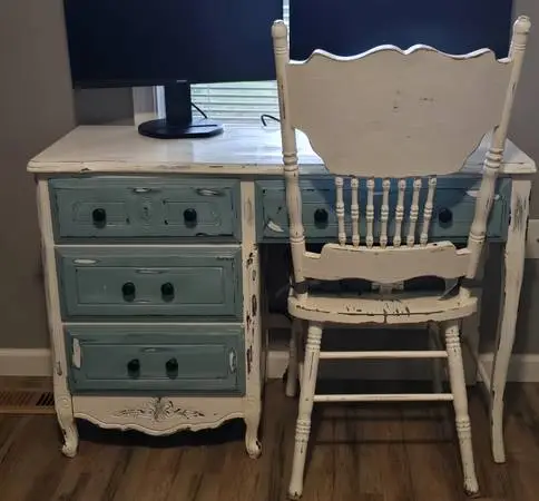 Desk
