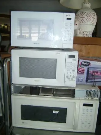 Microwaves - toaster ovens - convection ovens