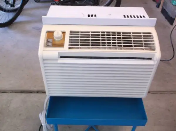 Goldstar Window Air Conditioner 5050 BTU