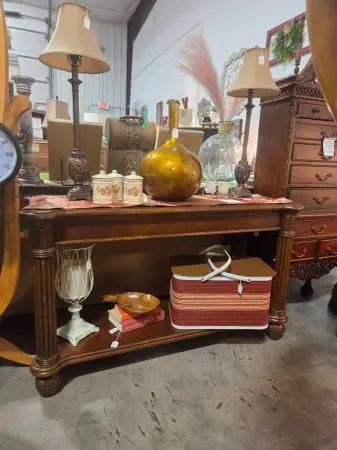 Entryway/Sofa Table