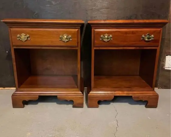 JAMESTOWN STERLING Cherry Chippendale One-Drawer Nightstands Bedside Chests.