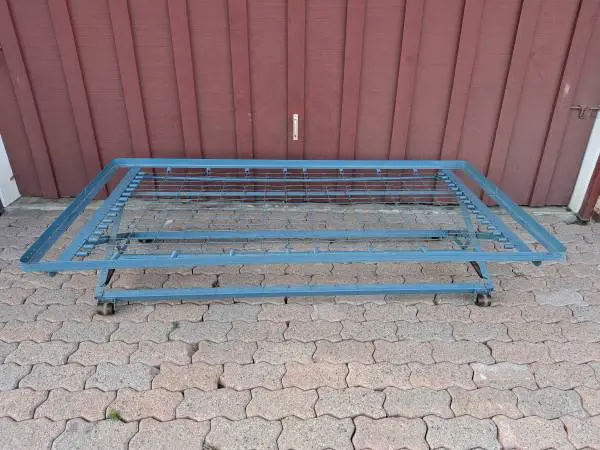 Twin Metal Pop-up Trundle Bed Frame
